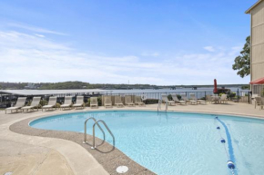 Parkside Paradise Waterfront Condo